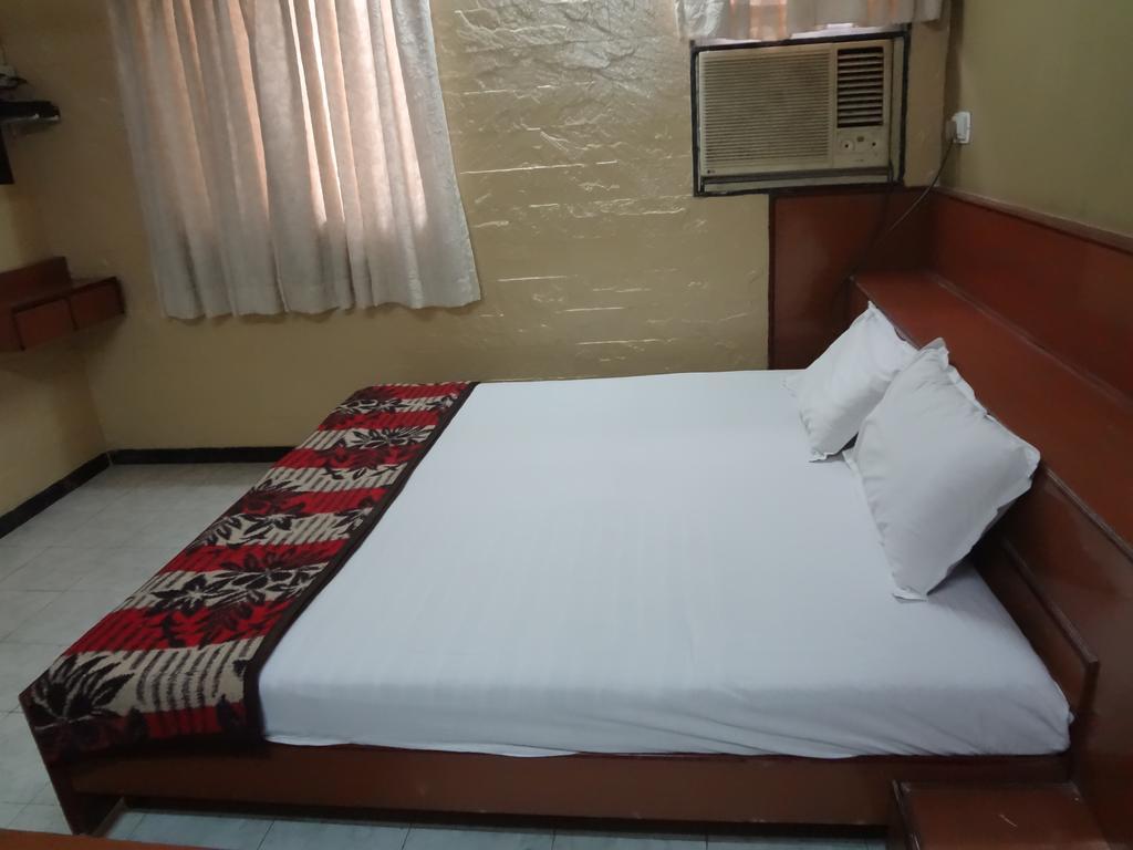 Hotel Happy Home Bombaim Exterior foto