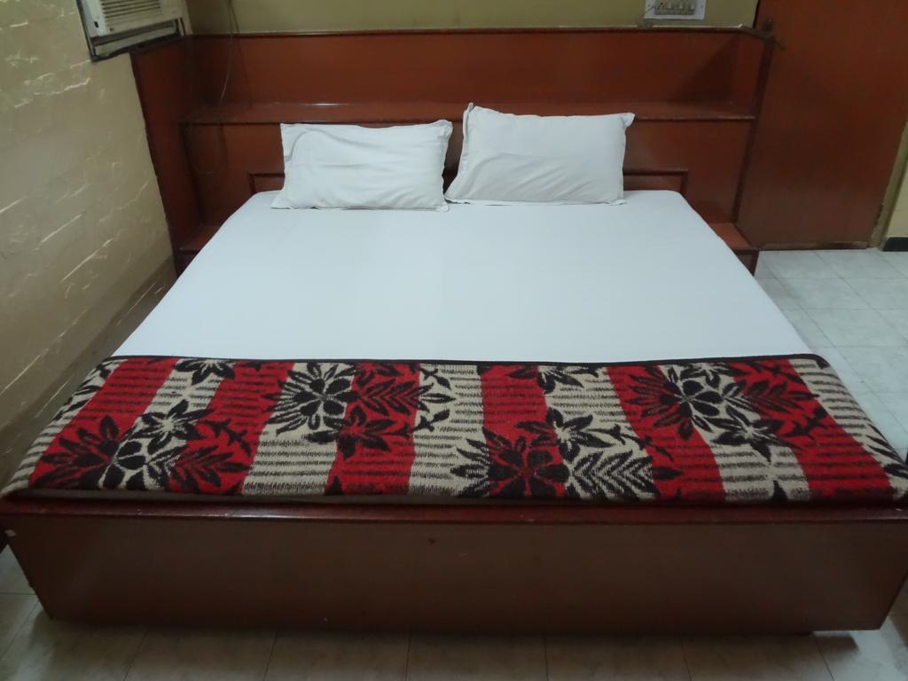 Hotel Happy Home Bombaim Exterior foto