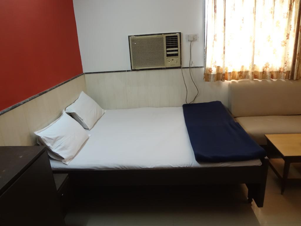 Hotel Happy Home Bombaim Exterior foto