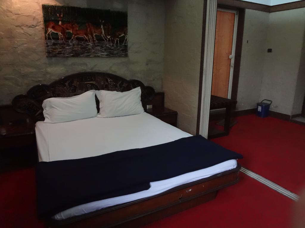 Hotel Happy Home Bombaim Exterior foto