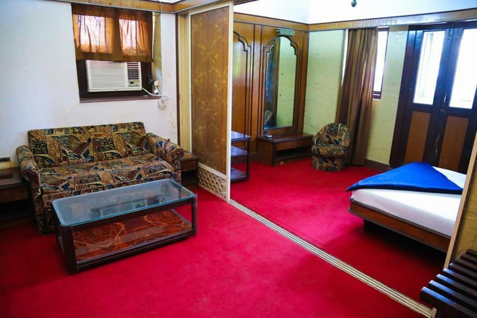 Hotel Happy Home Bombaim Exterior foto