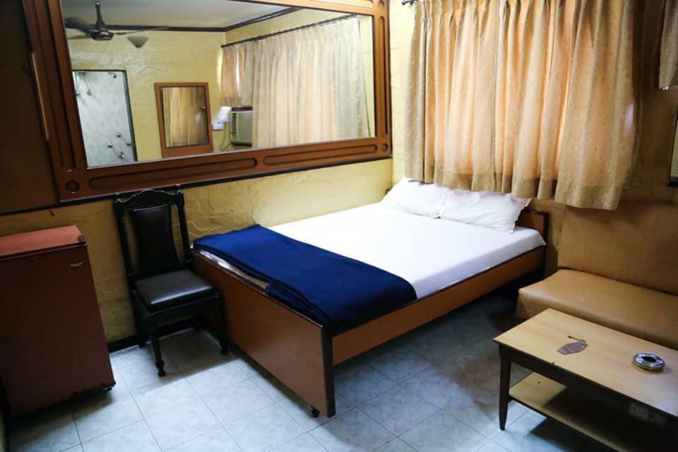 Hotel Happy Home Bombaim Exterior foto